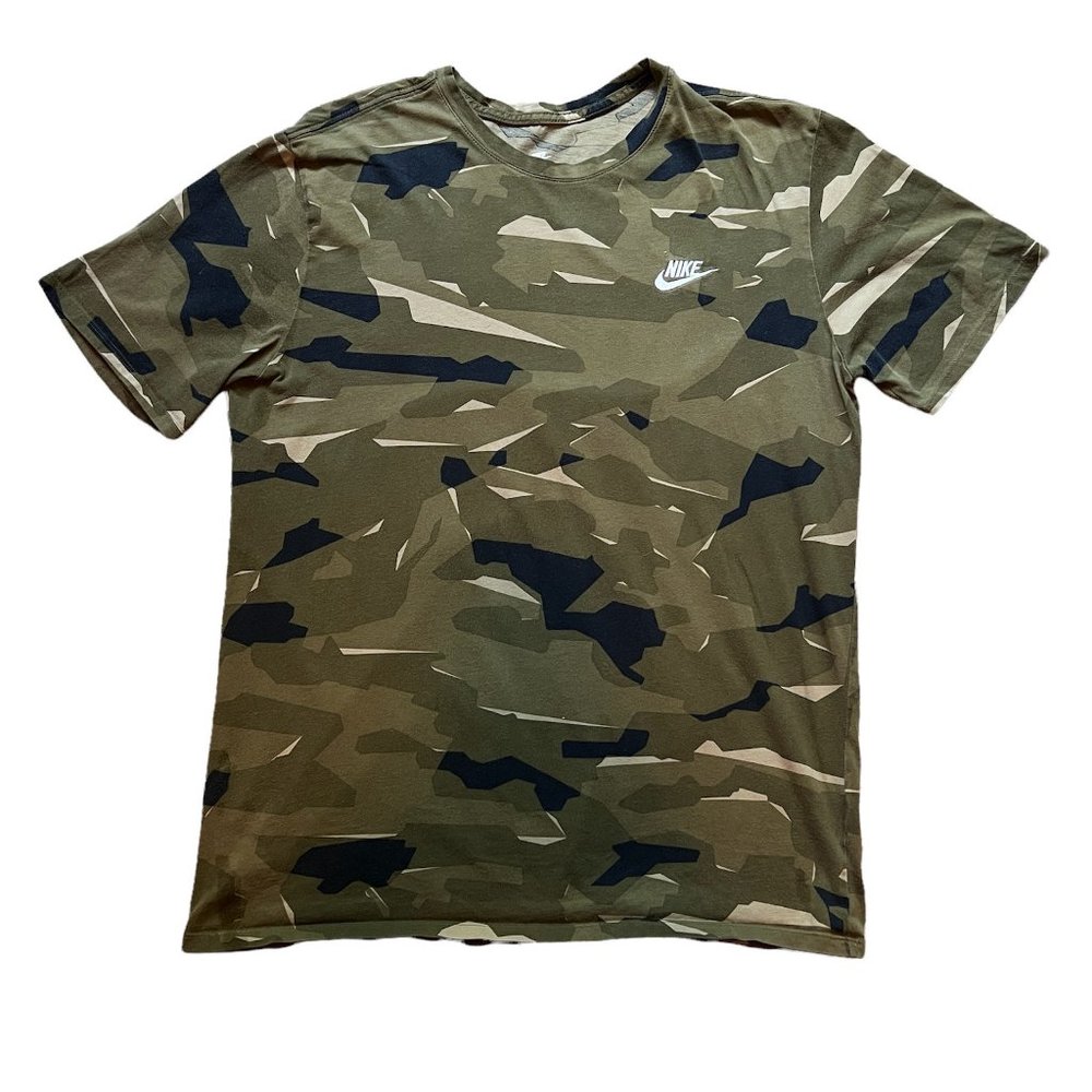 The Nike Camo Tee Mens Size Large